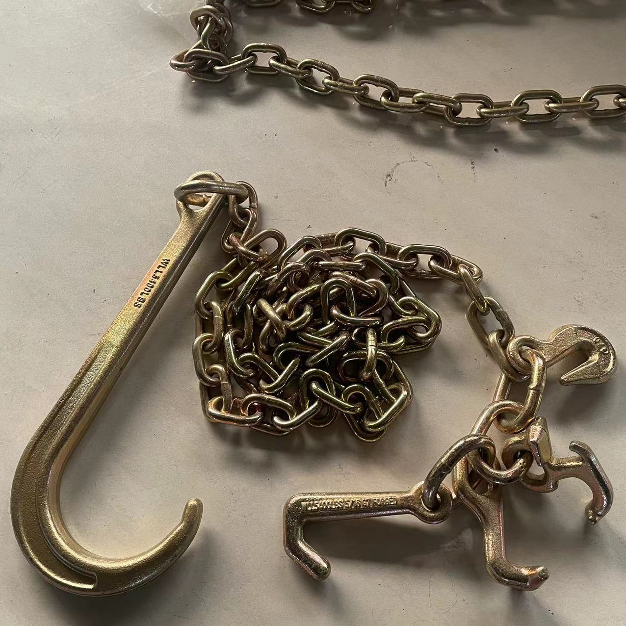 J Hook Tow Chain260