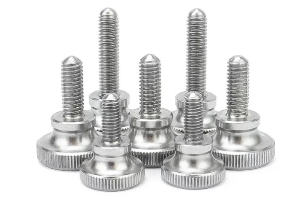 Hand tighten bolts Hand tighten bolts